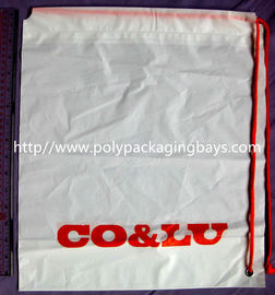 निजीकृत CPE / LDPE प्लास्टिक ड्रॉपरिंग बैकपैक शॉपिंग शोल्डर टोट बैग