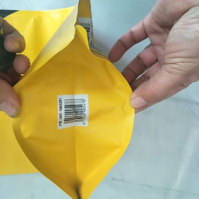 रस / तेल / शराब के लिए टोंटी / स्पिगोट के साथ 3 लीटर पीला प्रिंटेड स्टैंड अप पाउच