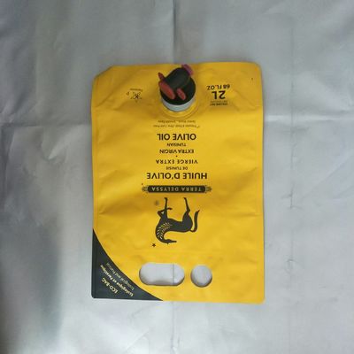 रस / तेल / शराब के लिए टोंटी / स्पिगोट के साथ 3 लीटर पीला प्रिंटेड स्टैंड अप पाउच