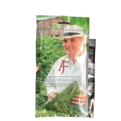 हल्के और कॉम्पैक्ट निर्माण और 0.09 मिमी मोटाई के साथ बड़े सिगार ह्यूमिडोर बैग प्रभावी आर्द्रता संरक्षण प्रदान करते हैं