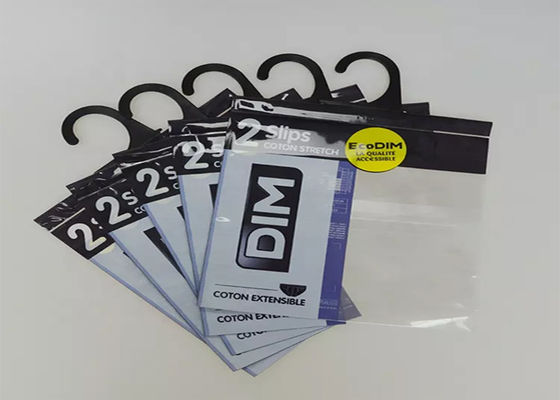 पुनर्नवीनीकरण वस्त्र प्लास्टिक हैंगर बैग, हुक के साथ ओपीपी पीई पॉली बैग